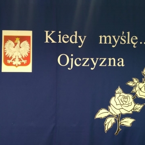 Szkolne dekoracje z okazji Narodowego Święta Niepodległości